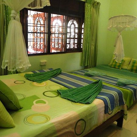 Henderson Airport Residence Negombo Exterior foto