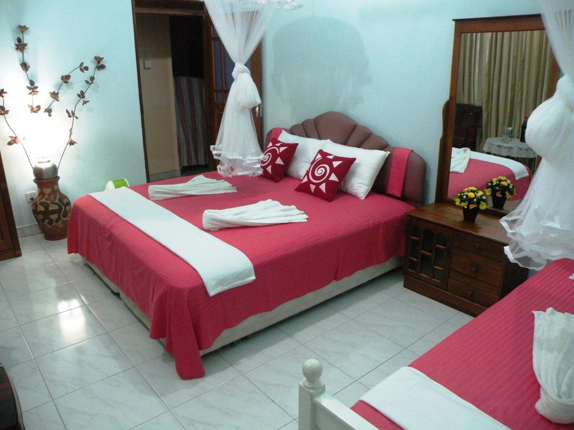 Henderson Airport Residence Negombo Zimmer foto