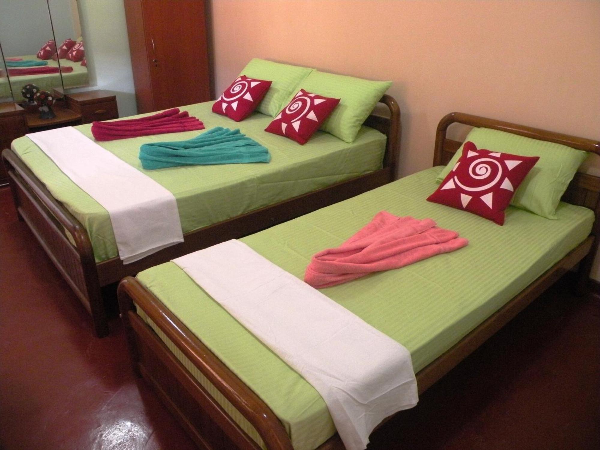 Henderson Airport Residence Negombo Zimmer foto