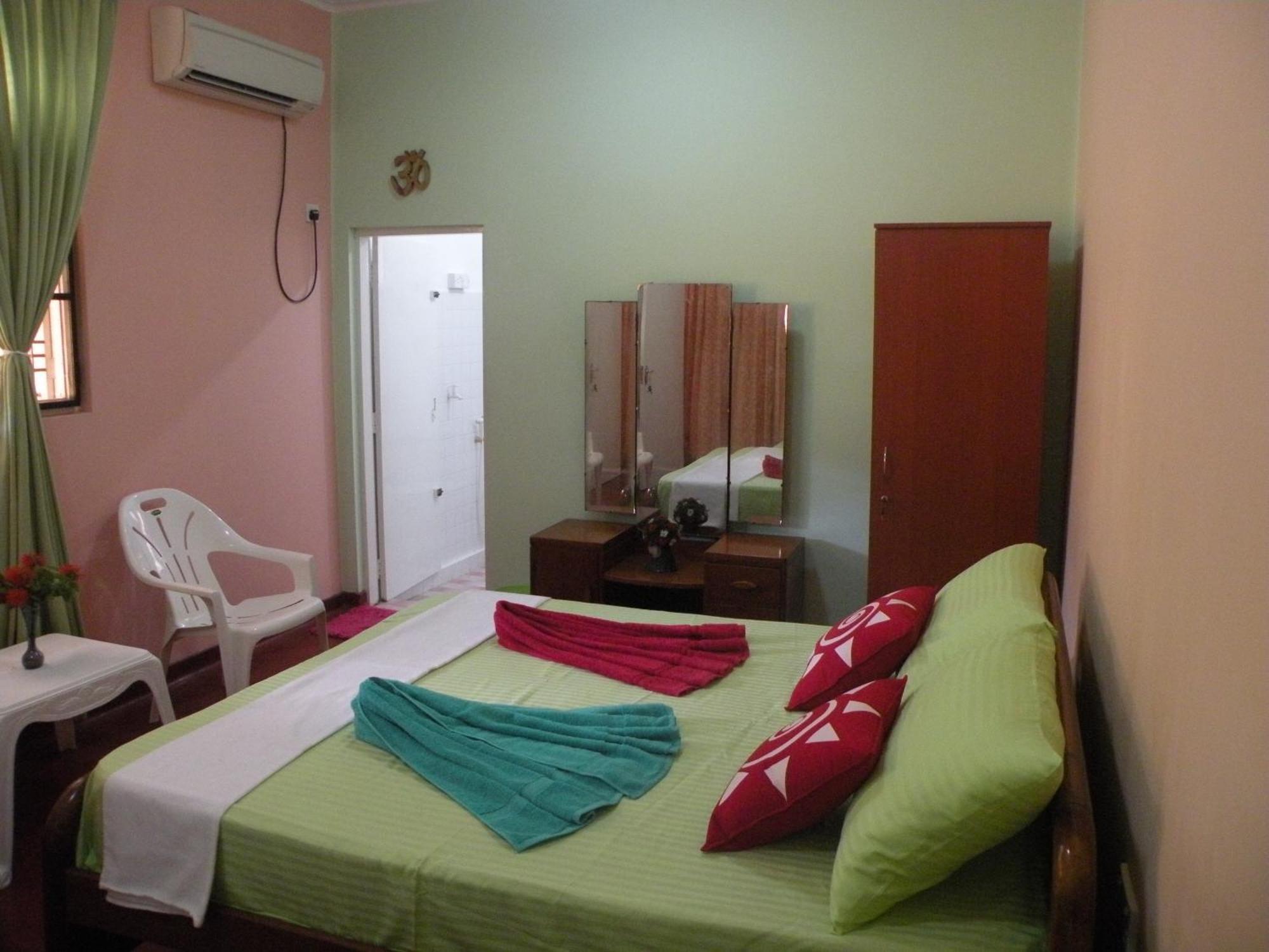 Henderson Airport Residence Negombo Zimmer foto