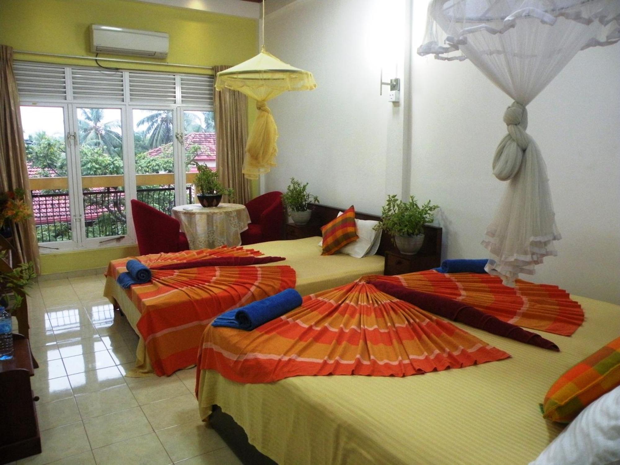 Henderson Airport Residence Negombo Zimmer foto