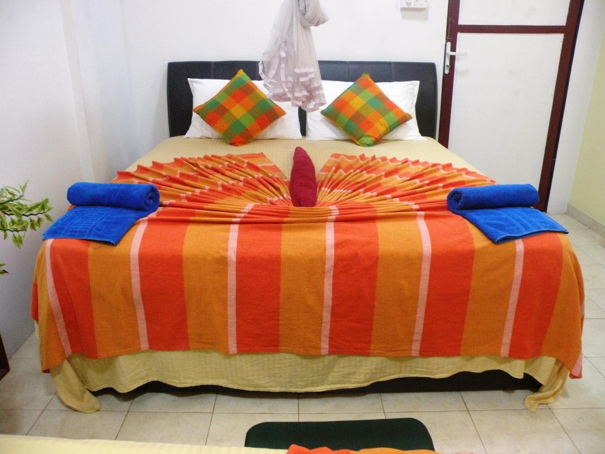 Henderson Airport Residence Negombo Zimmer foto