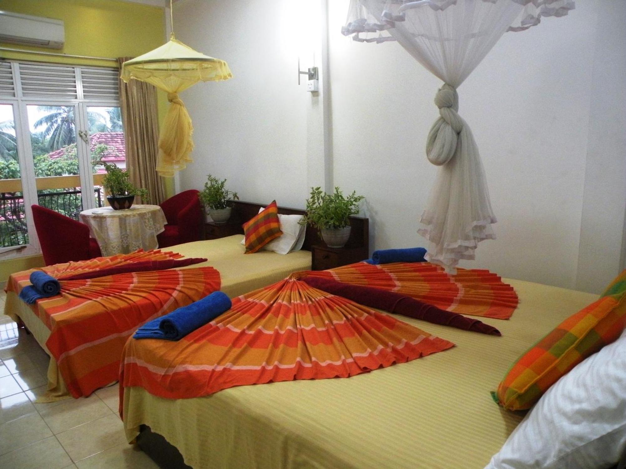 Henderson Airport Residence Negombo Zimmer foto