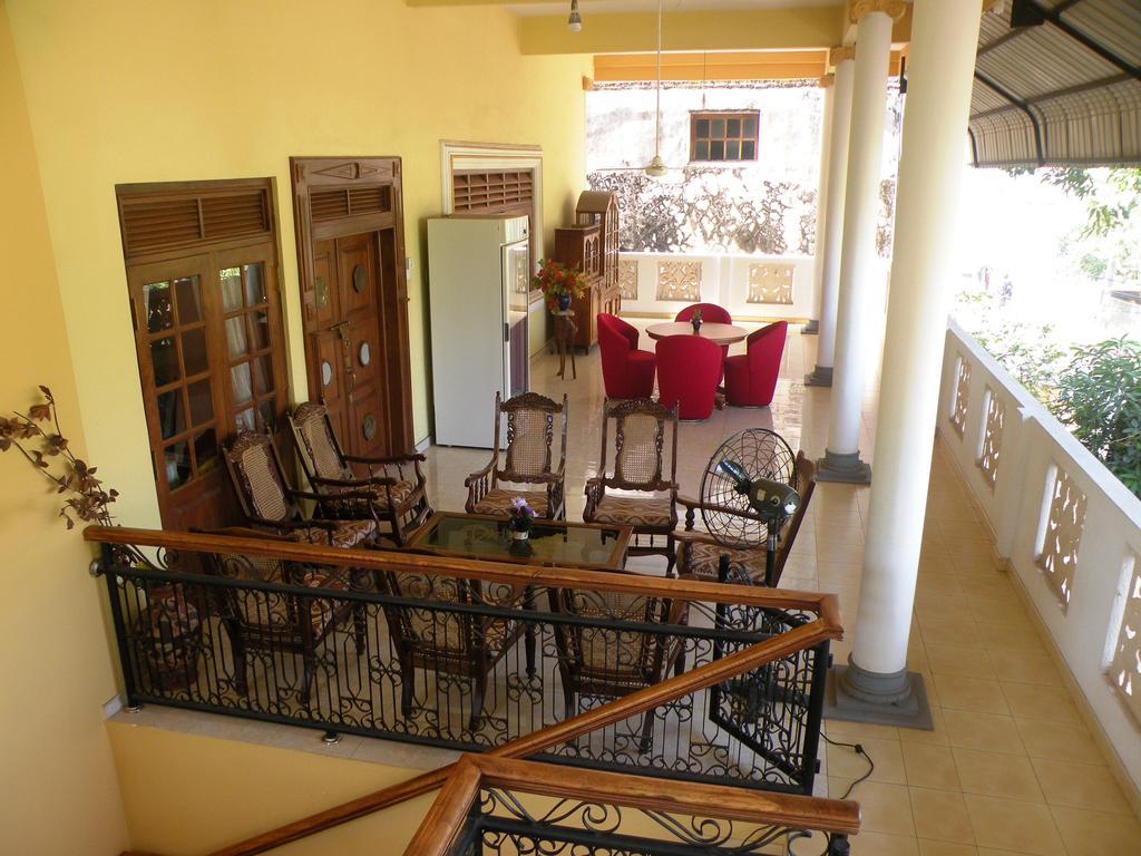 Henderson Airport Residence Negombo Exterior foto